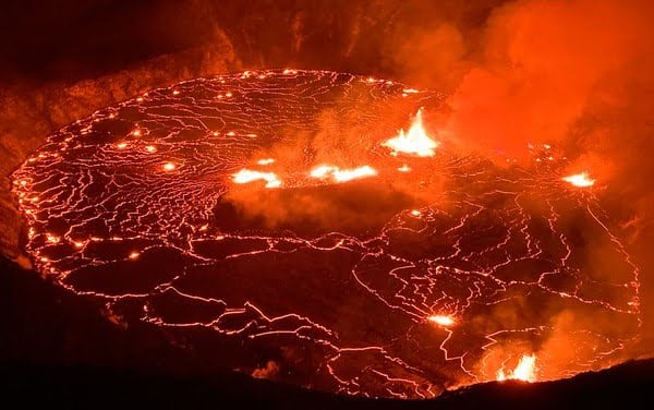 Vídeo: vulcão Kilauea, no Havaí, entra em erupção