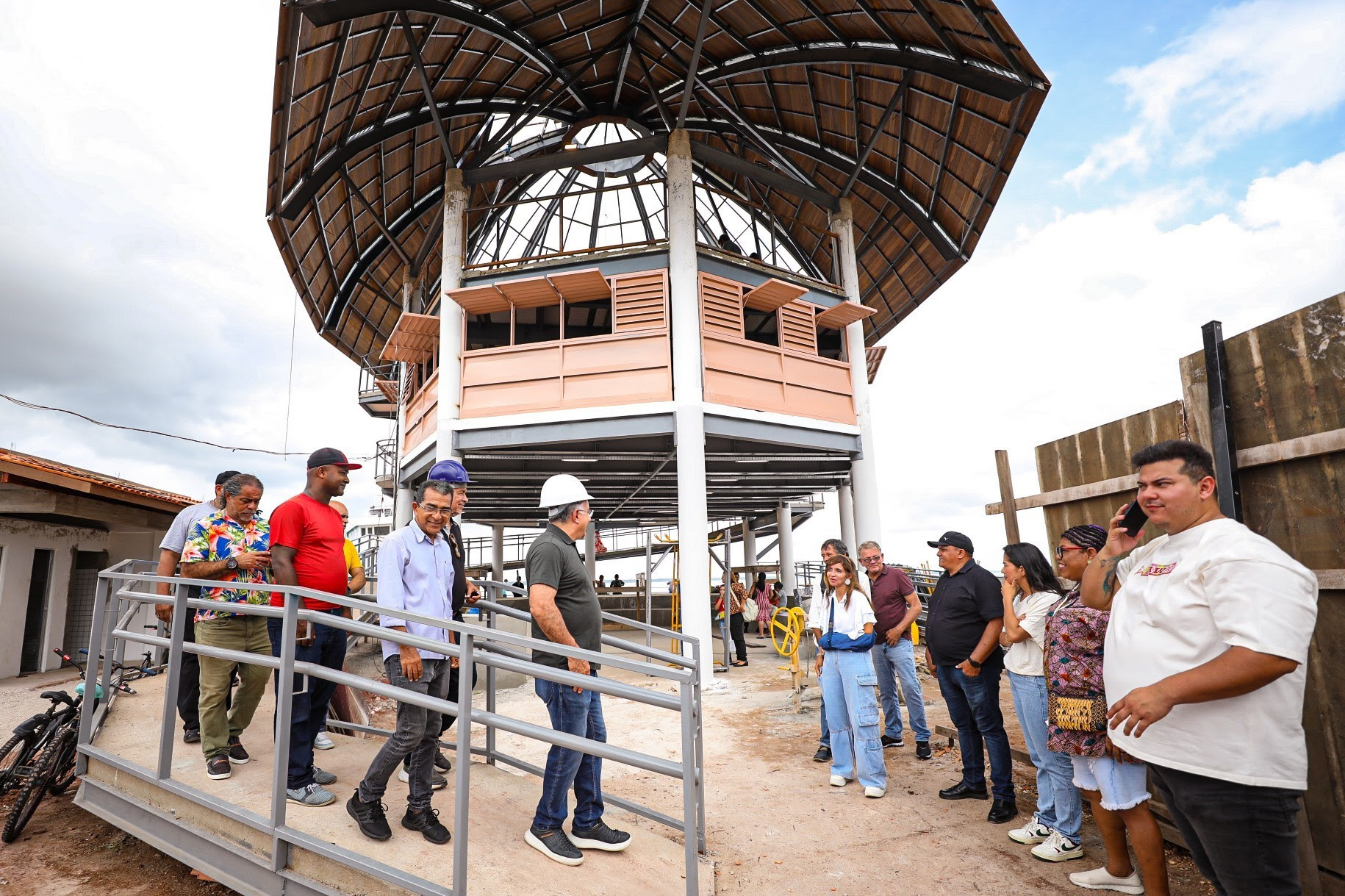 Imagem - Prefeitura faz vistoria na fase final da construção de memorial