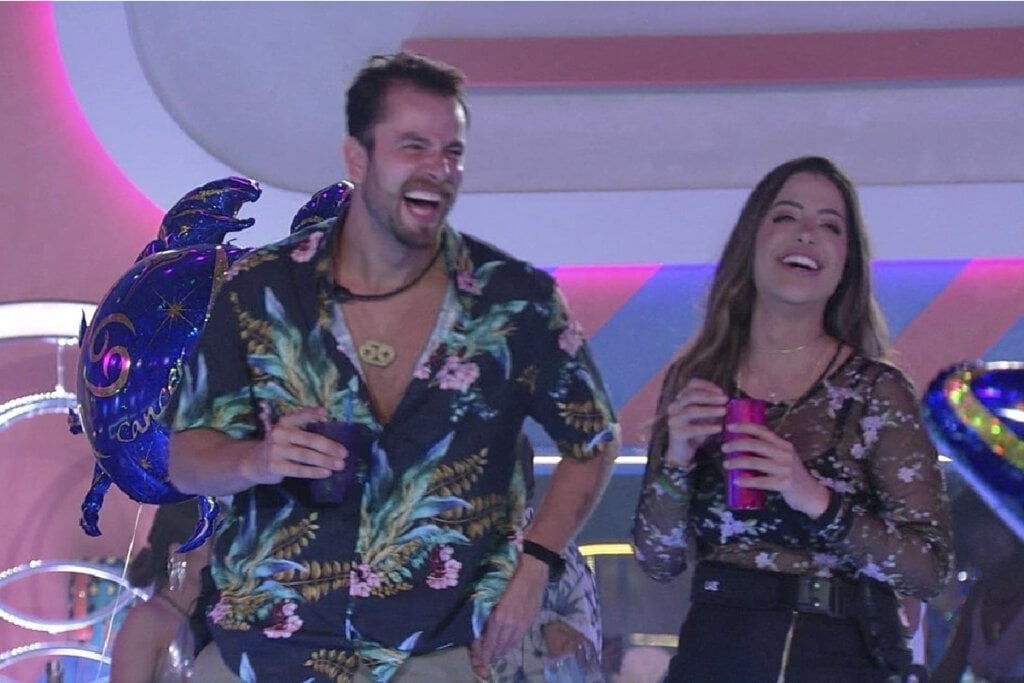 Gustavo e Laís, do BBB 22, noivos, planejam festa de casamento para o segundo semestre de 2025 (Imagem: Reprodução digital | TV Globo)