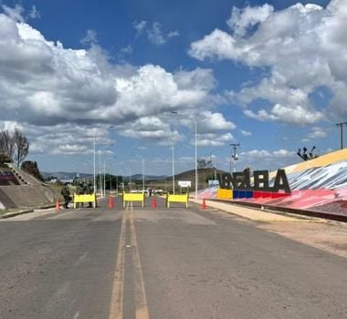 Imagem - Militares da Venezuela fecham fronteira com Brasil