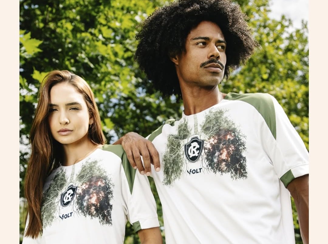 Imagem - Ousadia: Remo apresenta nova camisa de aquecimento com 'pulmão de árvores'