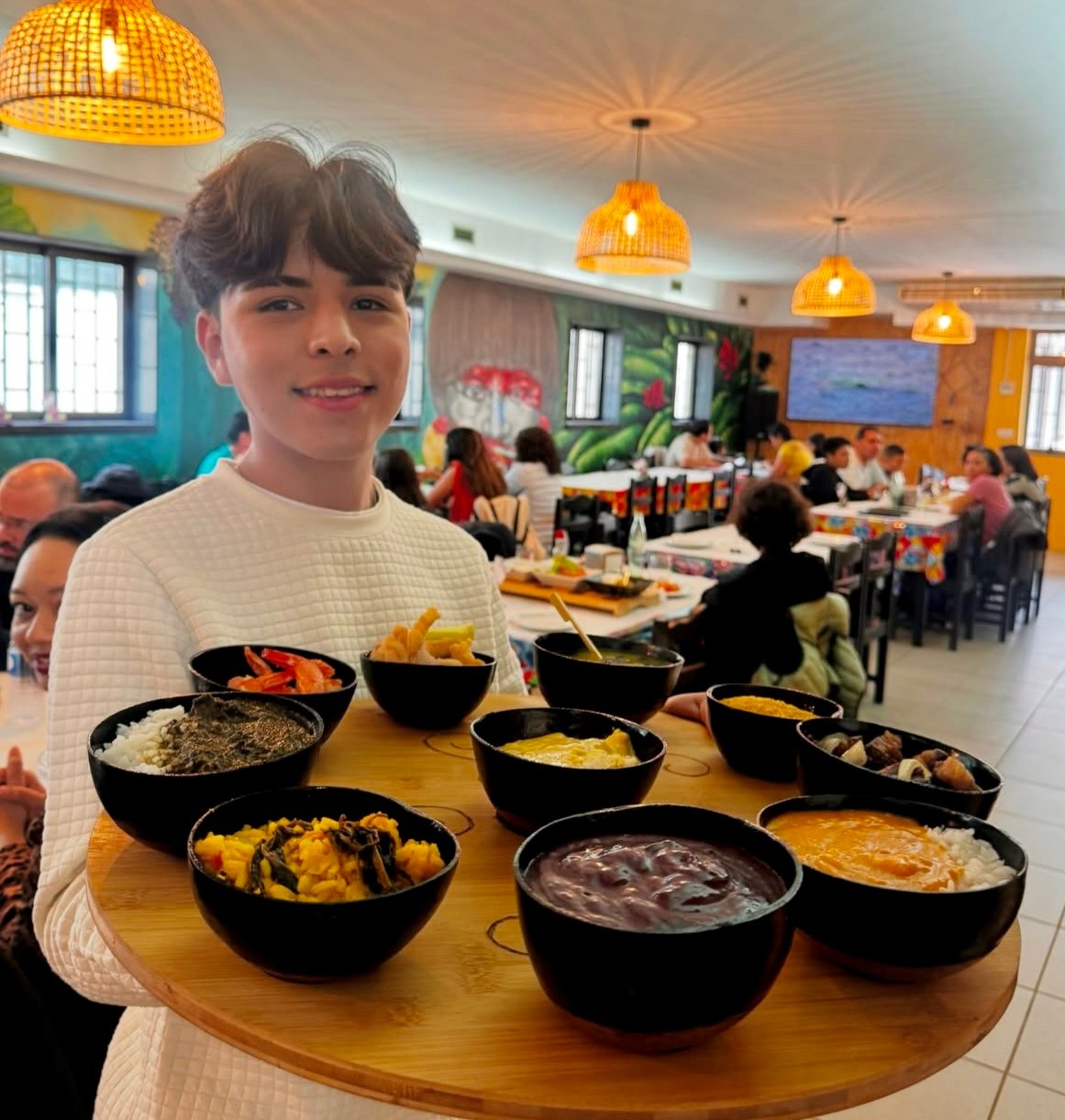 Nenhuma comida paraense fica de fora do rodízio do Açaí Pará