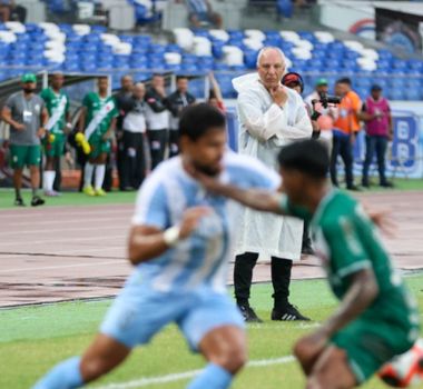 Imagem - 'Ainda abaixo', diz Márcio Fernandes após o título do Paysandu na Supercopa