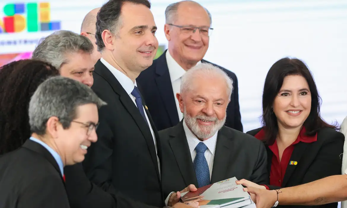 Rodrigo Pache e presidente Lula.