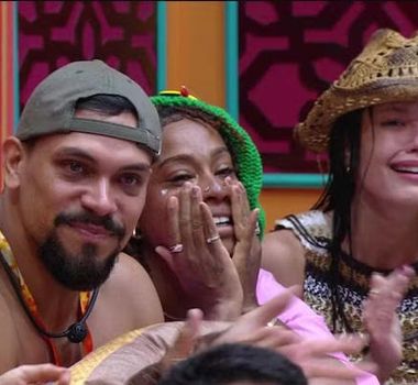 Imagem - Vídeo de familiares emociona brothers no primeiro Almoço do Anjo do 'BBB 25'