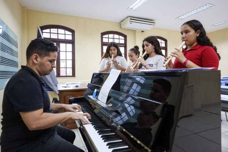 (As inscrições para o processo seletivo do Curso de Musicalização acontecem de 20 a 27 de janeiro.)