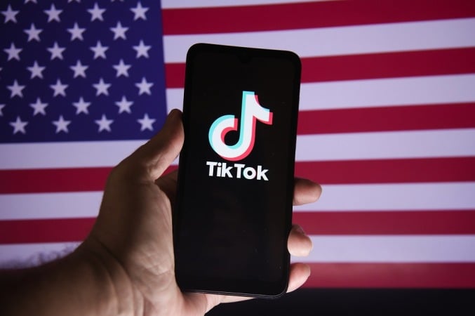 Imagem - Trump assina ordem executiva que dá ao TikTok 75 dias adicionais antes da proibição