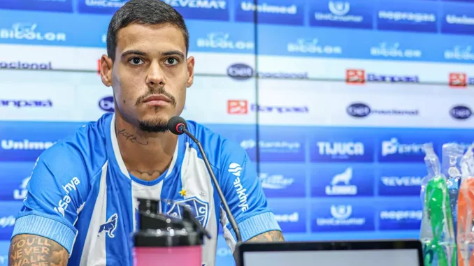 Luan zagueiro do Paysandu fala sobre preparativos para enfrentar o Águia no parazão 2025