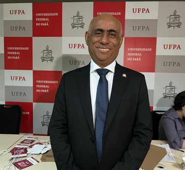 Imagem - Reitor da UFPA orienta calouros e deixa recado aos que não se classificaram