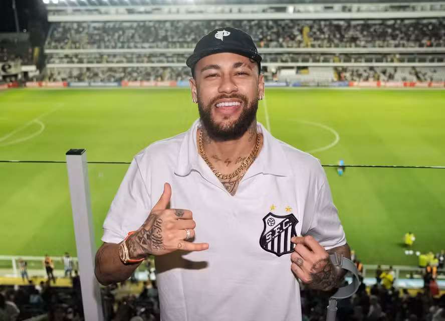 Imagem - Vídeo: presidente do Santos anuncia retorno de Neymar ao clube alvinegro
