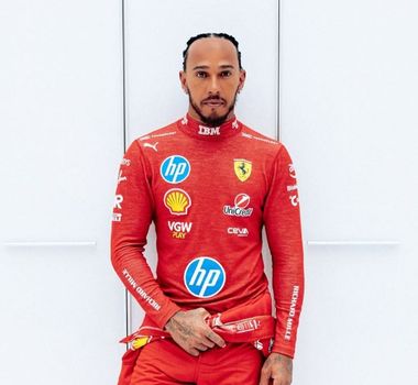 Imagem - Ex-chefe de Hamilton revela reação ao vê-lo na Ferrari: 'Como ver sua ex com um amigo novo'