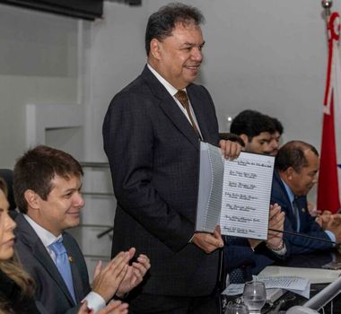 Imagem - Mesa Diretora da Assembleia Legislativa é empossada para o biênio 25-27