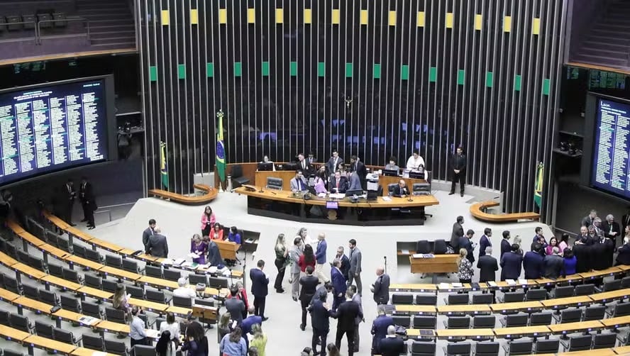 Câmara dos Deputados.