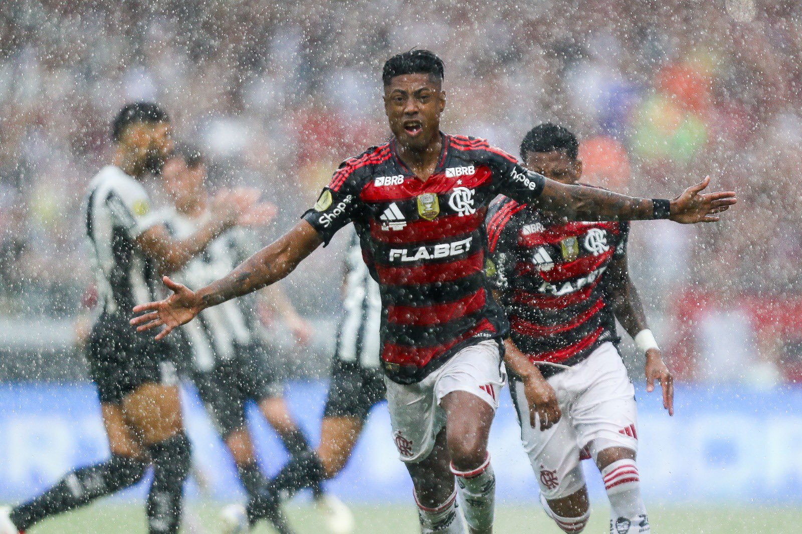 Imagem - Confira como foi a vitória do Flamengo contra o Botafogo pela Supercopa