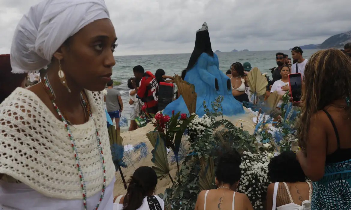 No Pará, a comemoração é dia 8 de dezembro pelo sincretismo religioso com Nossa Senhora da Conceição.