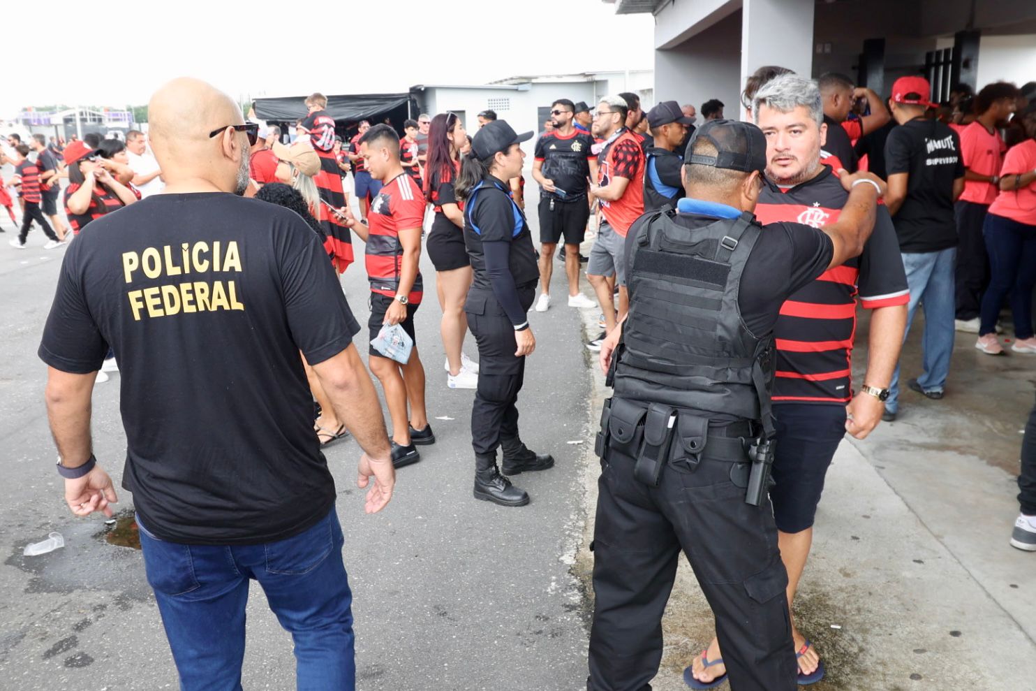 Imagem - Polícia Federal fiscaliza segurança privada no Mangueirão durante final da Supercopa