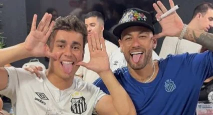 Nikolas Ferreira e Neymar na festa pós-jogo.
