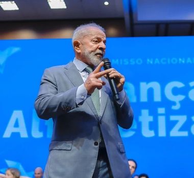 Imagem - Vídeo: Lula critica prefeitos que não colocam filhos em escolas públicas