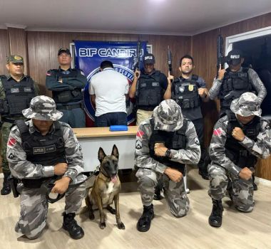 Imagem - Policiais da Base Candiru apreendem drogas em embarcações e prendem dois homens