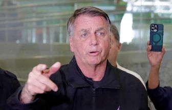 Bolsonaro promete 'libertar' Cuba se voltar à Presidência do Brasil