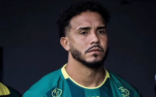 Imagem - Jogador de 26 anos morre após mal súbito; partida é suspensa