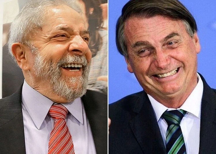 Pesquisa aponta que Lula perderia para Bolsonaro, mesmo inelegível até 2030 - 