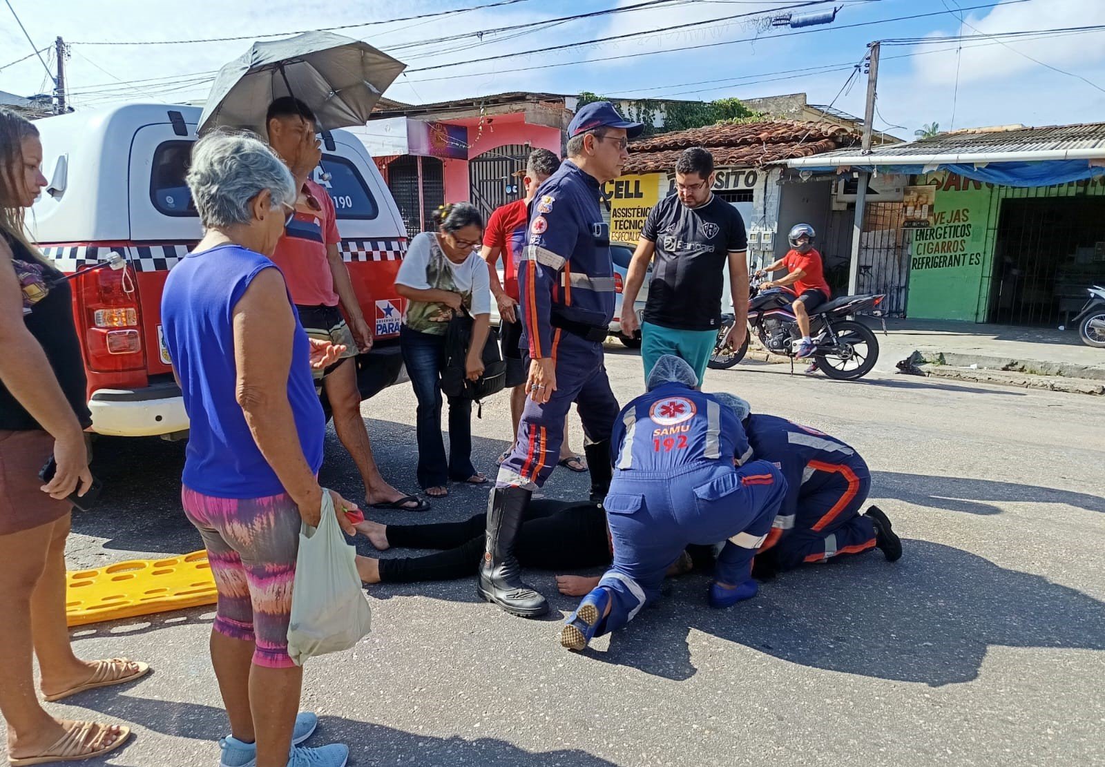 As vítimas do acidente foram socorridas por agentes do Samu.