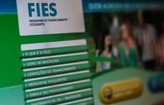 Fies: estudantes pré-selecionados devem finalizar inscrição hoje