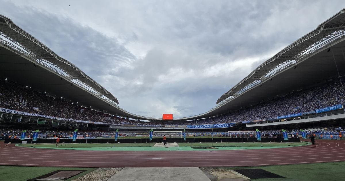 Mangueirão completamente lotado pelas torcidas de Remo e Paysandu -