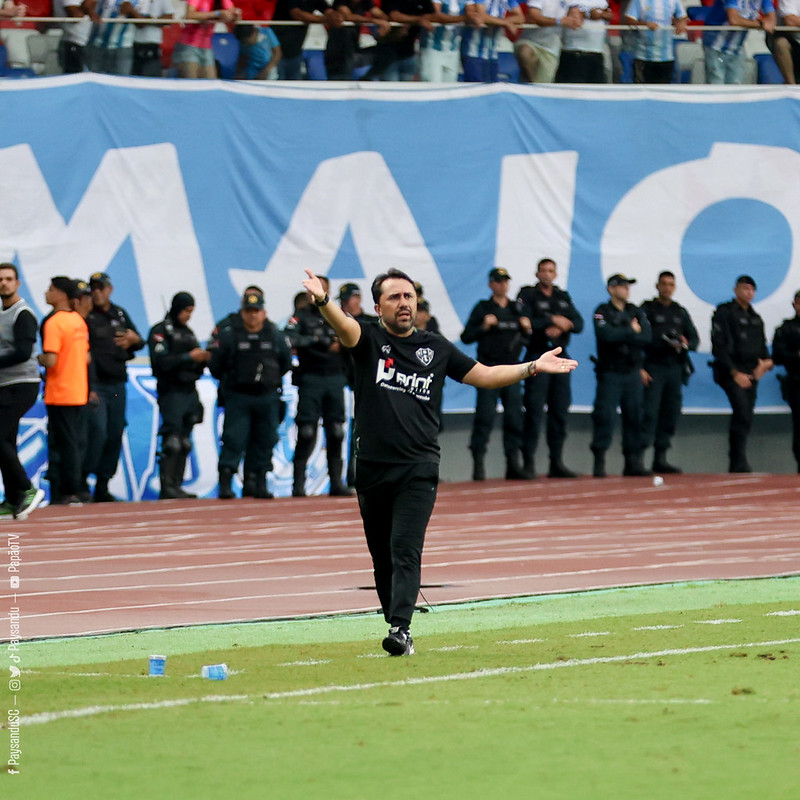 Imagem - Luizinho Lopes fala sobre empate no Re-Pa: 'Estou otimista pela evolução da equipe'