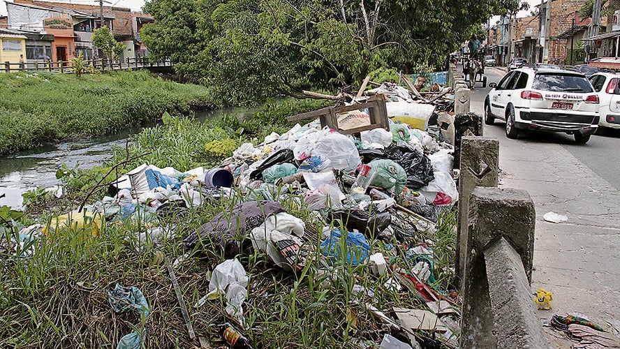 Falta de coleta de lixo foi um dos maiores problemas vividos na gestão anterior