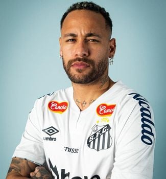 Imagem - Santos resgata a camisa azul na temporada 2025 para 'homenagear' Neymar