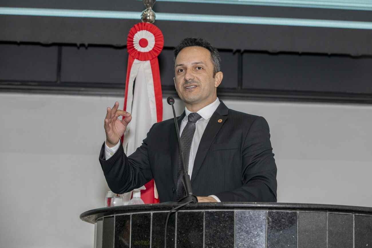 Deputado estadual Rogério Barra (PL). 