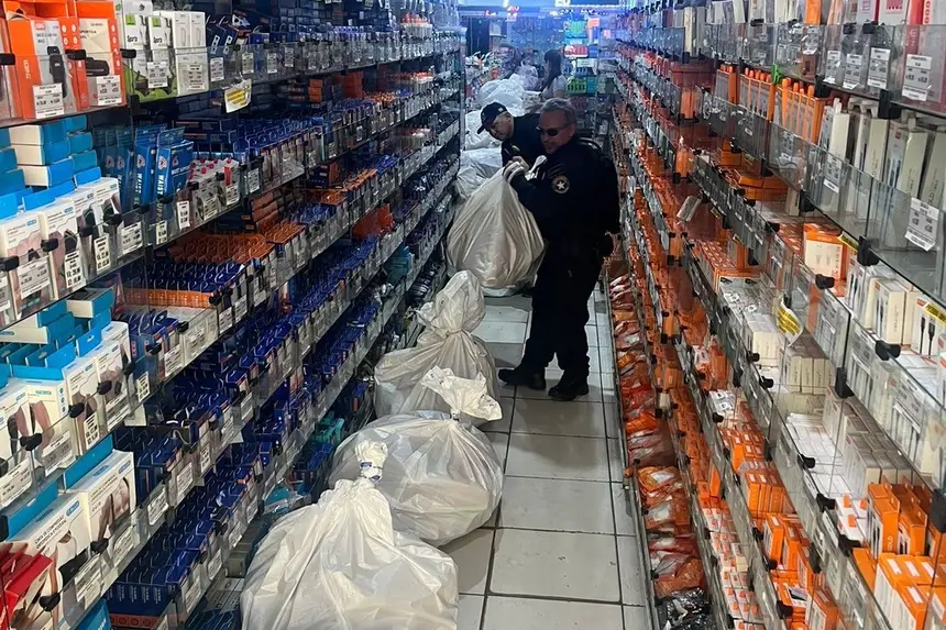 Imagem - Polícia Civil e Receita Federal realizam operação conjunta no centro comercial de Belém