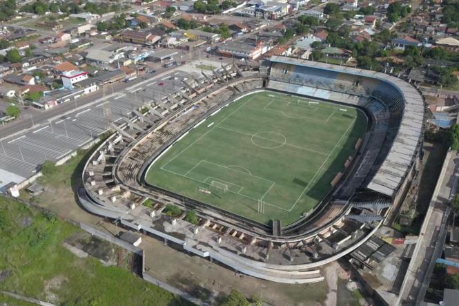 Imagem - Governador Helder Barbalho confirma retomada das obras de reforma do Estádio Barbalhão