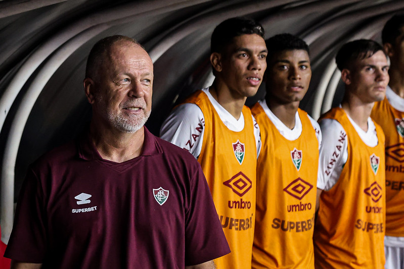 Imagem - Mano Menezes elogia Mangueirão após goleada do Fluminense contra o Águia