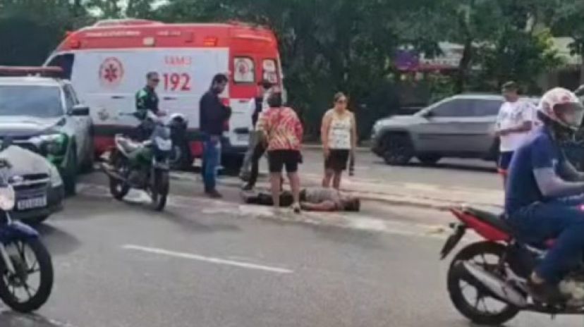 Uma idosa foi atropelada por um motociclista na ciclofaixa da Avenida João Paulo, em Belém.