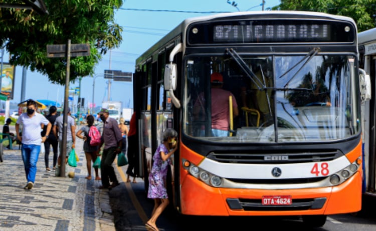 Passagens de ônibus urbanos podem chegar a R$ 5,85