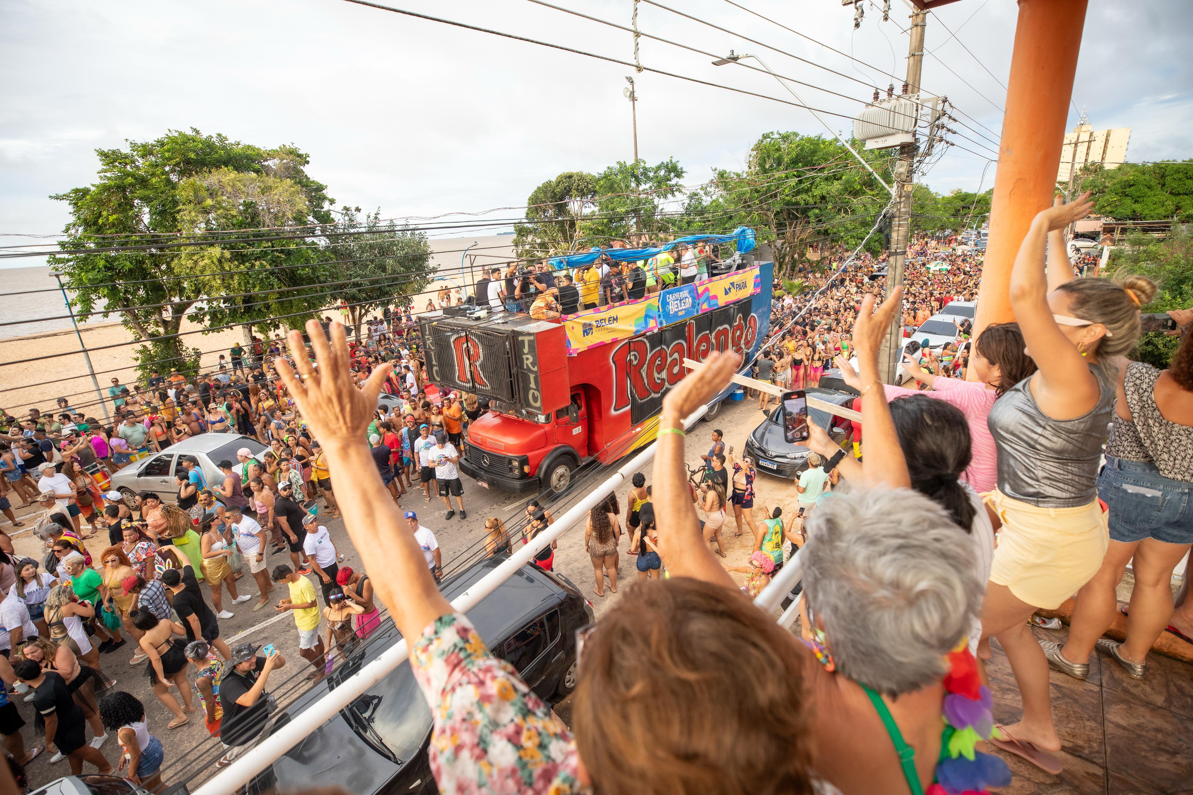 Imagem - Volta do trio elétrico em Mosqueiro reúne mais de 25 mil foliões