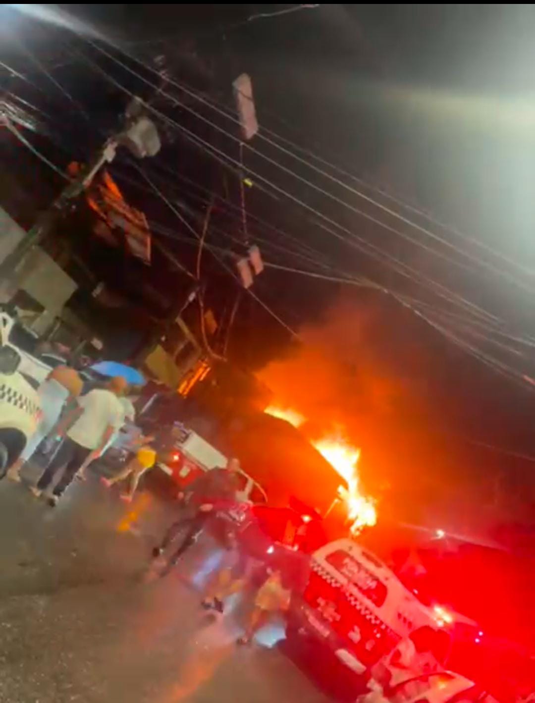 Imagem - Incêndio destrói casas no bairro do Jurunas, em Belém; assista