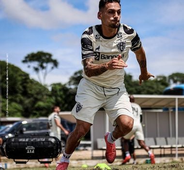 Imagem - Matías Cavalleri comenta sobre primeiro gol com a camisa do Paysandu: 'o trabalho está dando frutos'