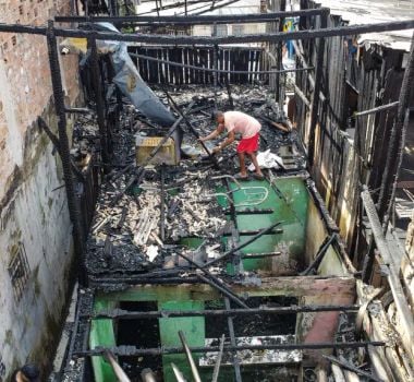 Imagem - Famílias vítimas de incêndio no bairro do Jurunas, em Belém, recebem auxílio habitacional do Governo do Estado