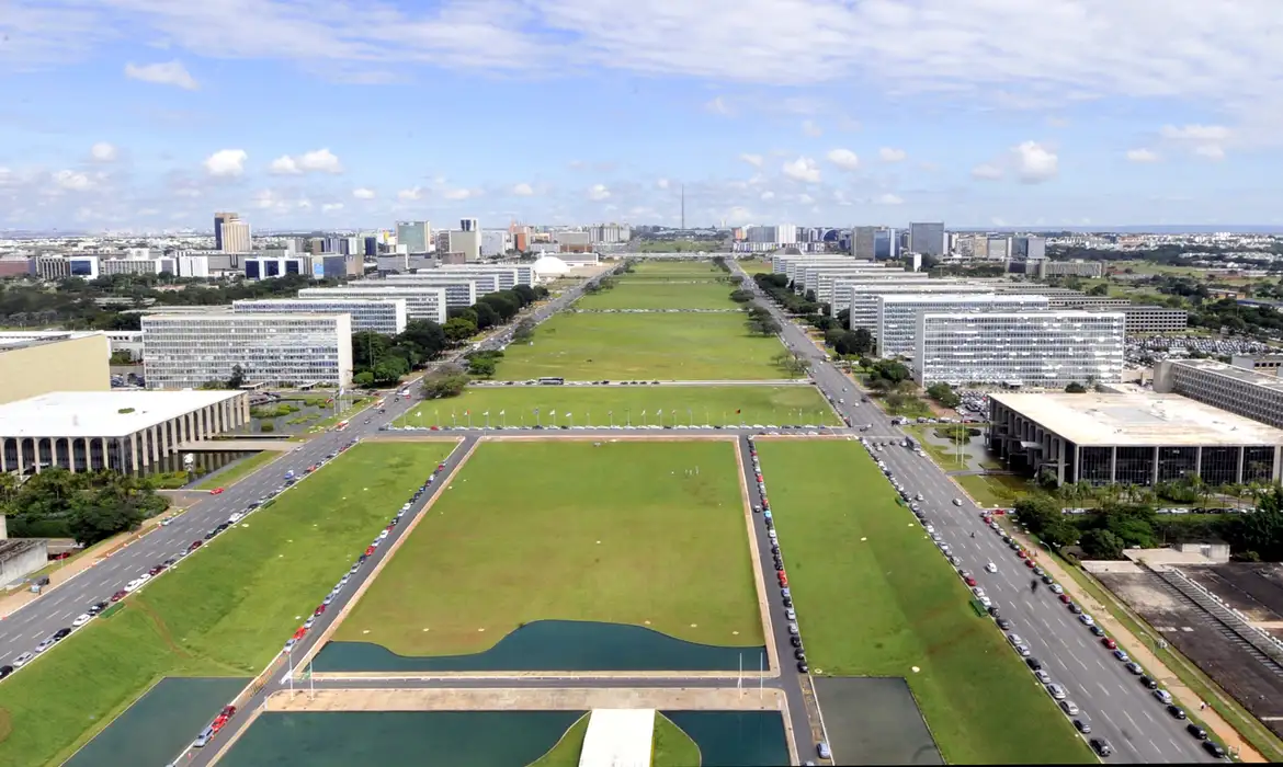 Imagem - Participação da mulher no funcionalismo público federal sobe para 45%