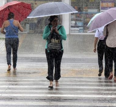 Imagem - Belém amanhece chuvosa nesta segunda-feira; veja a previsão do tempo para o restante do dia