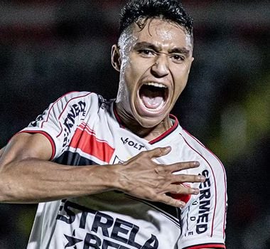 Imagem - Ainda em estado grave, jogador do Bragantino completa uma semana internado