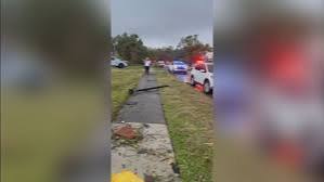 Imagem - Vídeo: mulher é surpreendida por tornado enquanto dirige nos EUA