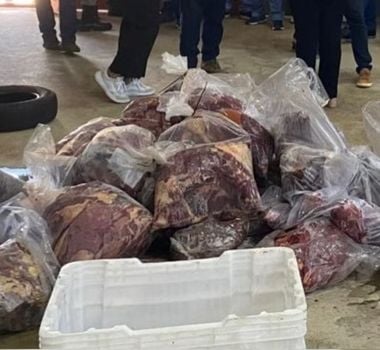 Imagem - Polícia ouve dono de abatedouro que fazia hambúrguer com carne de cavalo