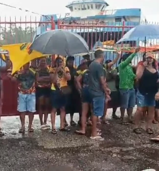 Imagem - Comunidades quilombolas se juntam a protestos contra aumento nas tarifas de balsa no porto Camará