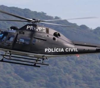 Imagem - Policial é baleado dentro de helicóptero durante operação no RJ