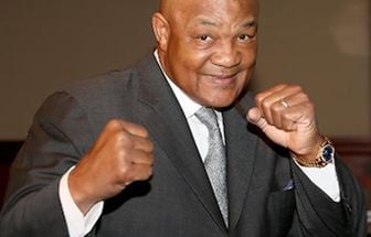 Lenda do boxe: morre George Foreman aos 76 anos